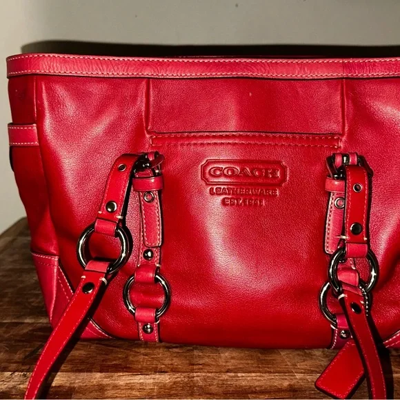 Coach Vibrant Red Leather Shoulder Bag - Picture 1 of 4